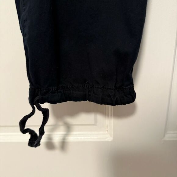 New York & Company 8 Pocket Mid Rise Ankle Cargo Pants Utility Black‎ Size 4 - Picture 4 of 10